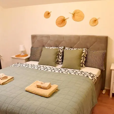 Chic Flat With Central Location *