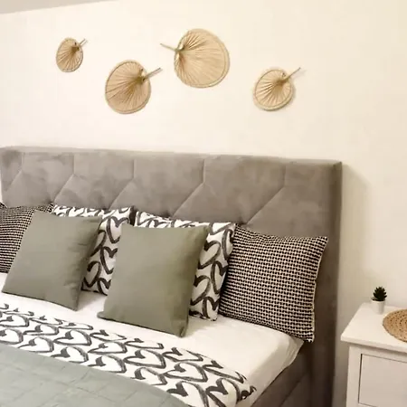 Chic Flat With Central Location Apartment Catalca